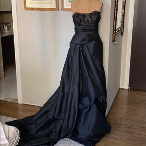 Monique Lhuillier Ball Gown